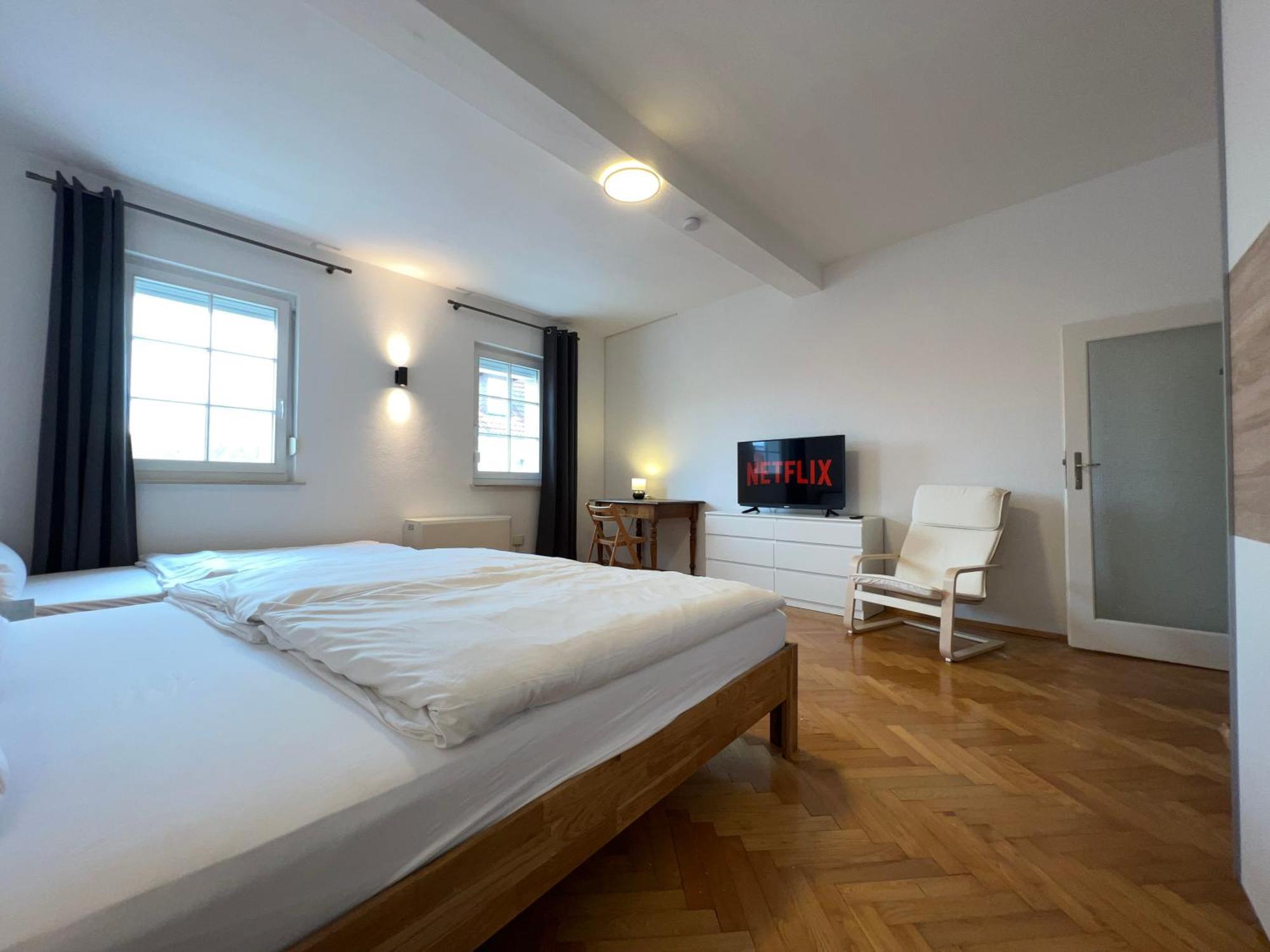 Uebernachten In Grosser Maisonette-Wohnung By Rabe Karlsruhe Esterno foto