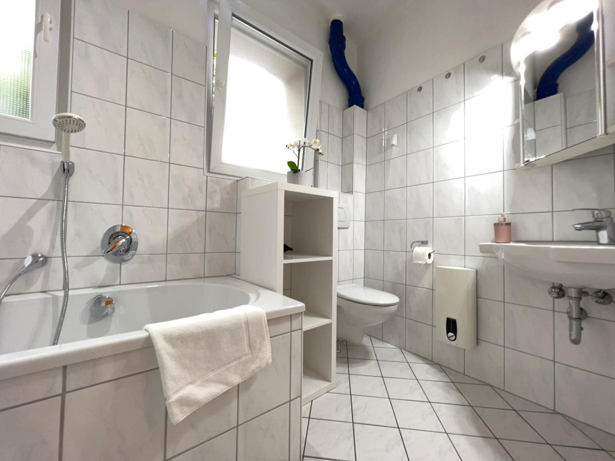 Uebernachten In Grosser Maisonette-Wohnung By Rabe Karlsruhe Esterno foto